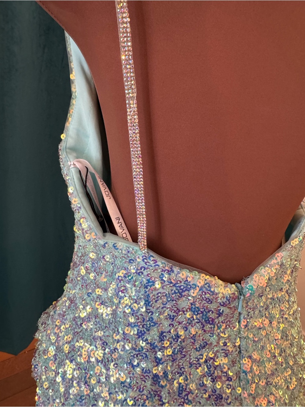 Sequin high slit v-neck with sequin straps - Picture 4 of 5
